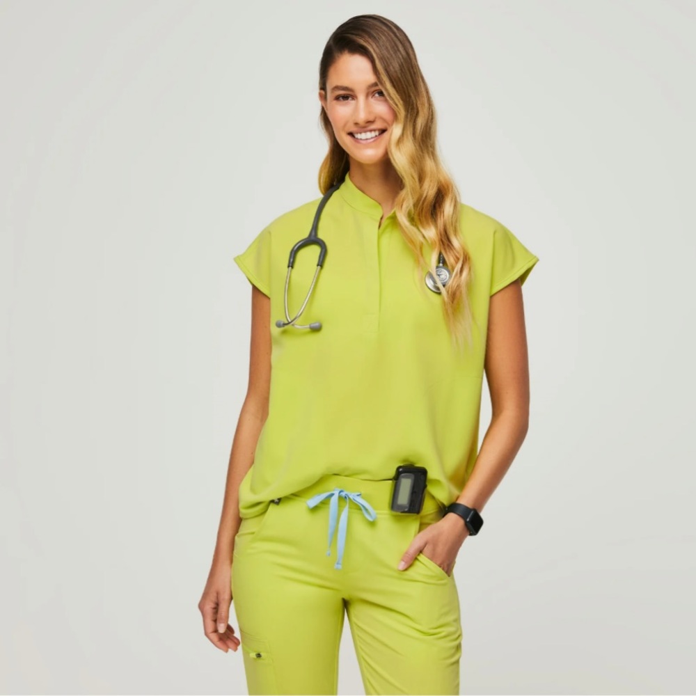Figs Rafaela scrub top